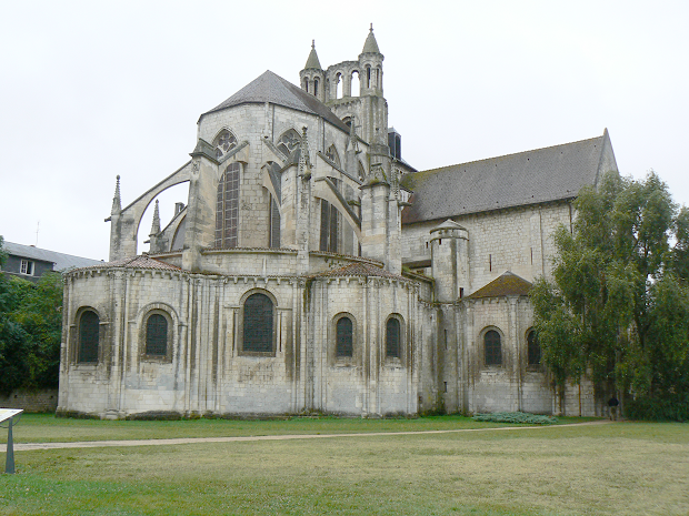Abbatiale de Montierneuf à Poitiers